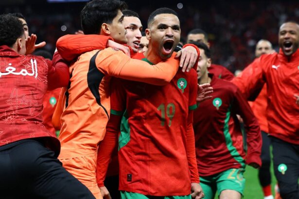 Everton sends officials to negotiate final swap deal for En Nesyri