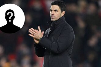 Mikel Arteta, Manager of Arsenal, applauds the fans after the Premier League match between Nottingham Forest and Arsenal at City Ground on January 17, 2026 in Nottingham, England.