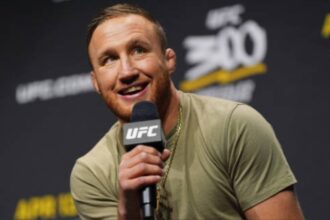 Justin Gaethje closing as betting favorite to beat Max Holloway in UFC 300 BMF title fight
