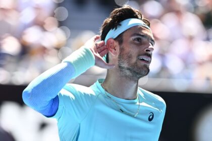 Lorenzo Musetti defeats Taylor Fritz at Australian Open