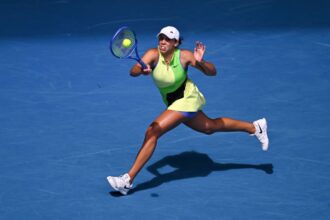 Madison Keys, Jessica Pegula advance to Australian Open third round