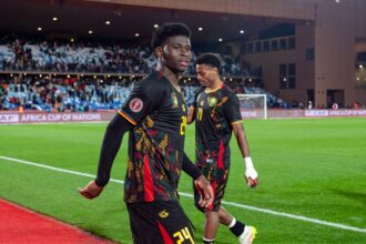 Manchester United are set to launch a new search to sign record-breaker Carlos Baleva