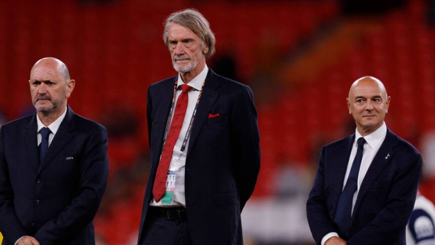 Manchester United bosses expect negotiations with manager Xavi Hernandez to progress