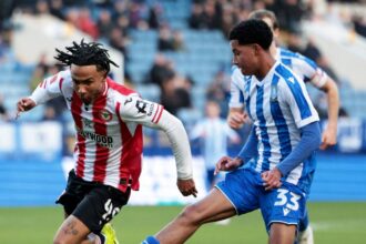 Manchester United in talks to take over Liverpool target this month