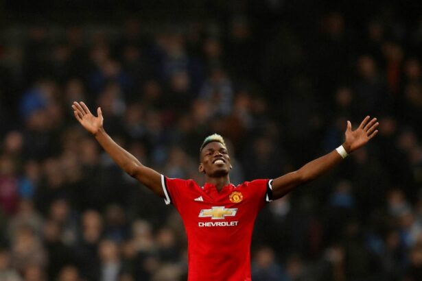 Manchester United preparing to bid £130m for 'world's best commercial'