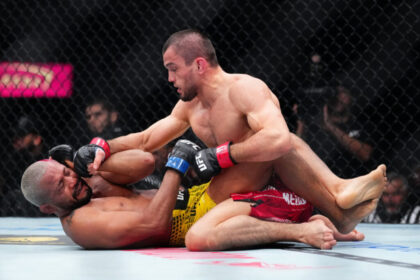 Umar Nurmagomedov defeats Deiveson Figueiredo at UFC 324