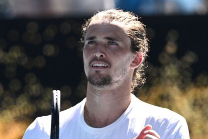 Zverev wins first round at Australian Open
