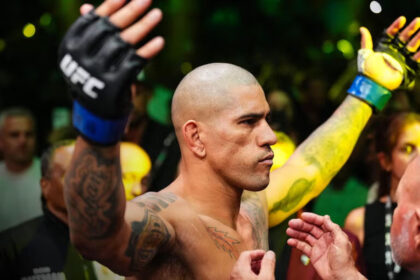 Alex Pereira UFC walkout prep point