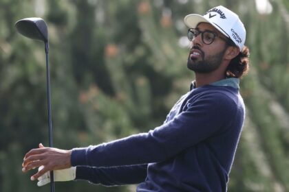 Bhatia and Hisatsune share lead at Pebble Beach, amateur heads home