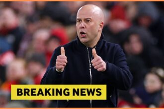 Arne Slot gestures during Liverpool vs Brighton