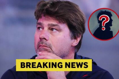 Mauricio Pochettino looks on