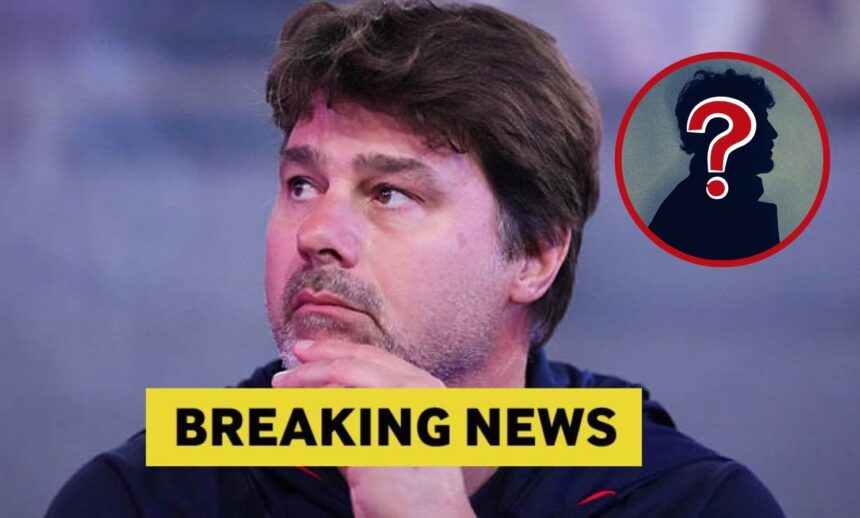 Mauricio Pochettino looks on