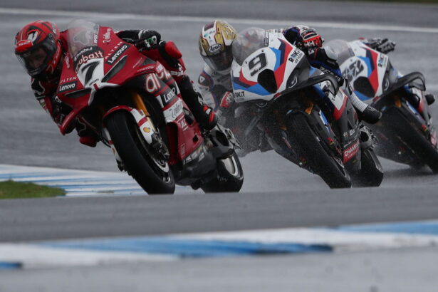 Ducati World SBK rider suffers from 'worst feeling' on new Panigale V4 R