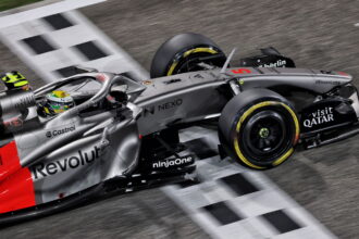 First F1 test ends in chaos, raising fears of chaotic race start