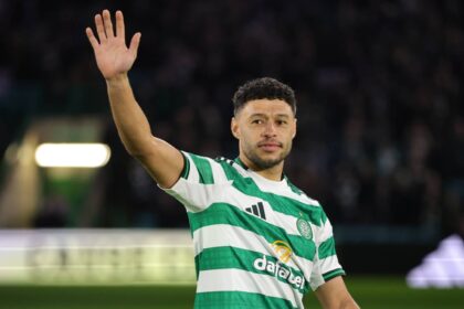 Parkhead flop must not play for Celtic again after Oxlade and Chamberlain signing