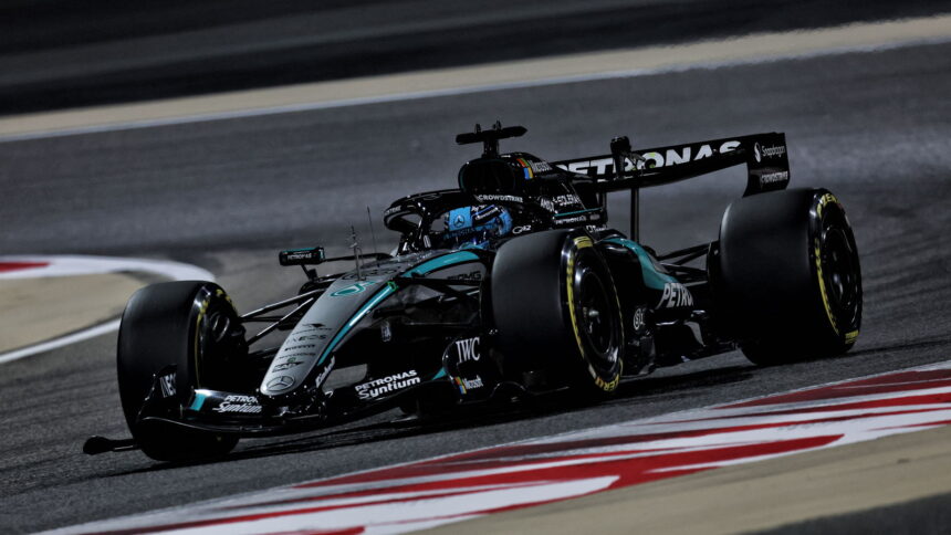 Rival suffers trouble on first day of Bahrain F1 final test, Mercedes leads