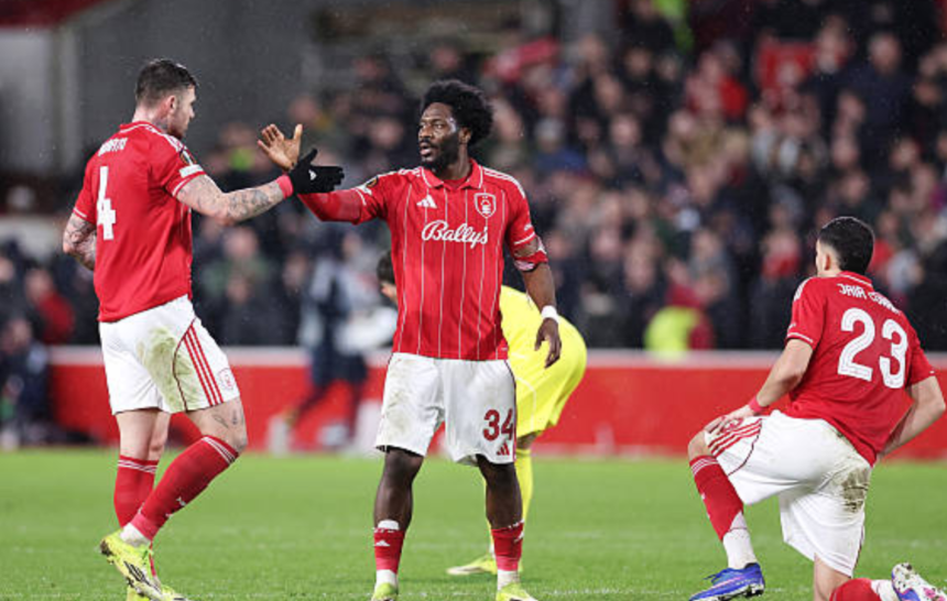 Nottingham Forest 1-2 Fenerbahce (4-2 aggregate): Hudson-Odoi's attack was decisive as they tried to turn things around.