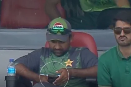 Sarfaraz Ahmed usage of phone during U-19 World Cup India vs Pakistan game raises questions over ICC rules