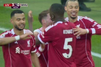 Liverpool players celebrating Alexis Mac Allister goal