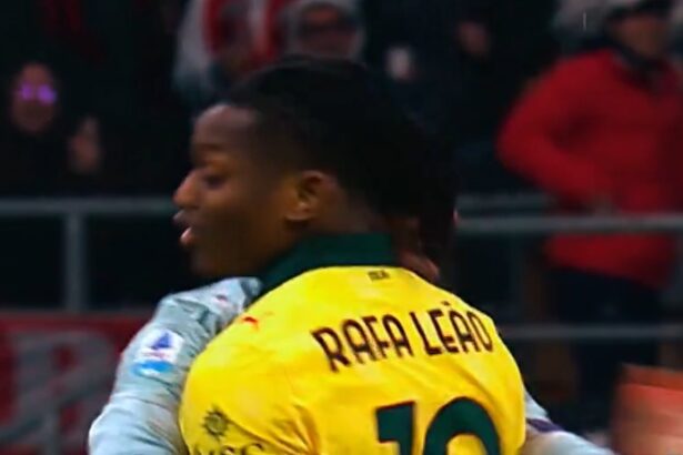 Rafael Leao rescues AC Milan from shock home defeat to Como (video)