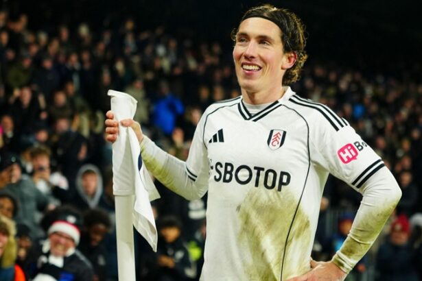 Aston Villa aim to sign Harry Wilson on free transfer