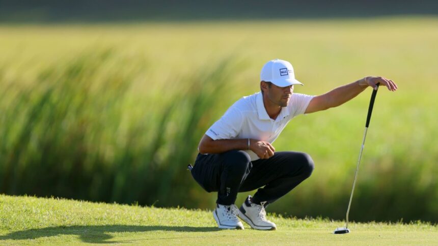 Blanchett is up 4 at bats against Puerto Rico. Daley Jr. maintains back six