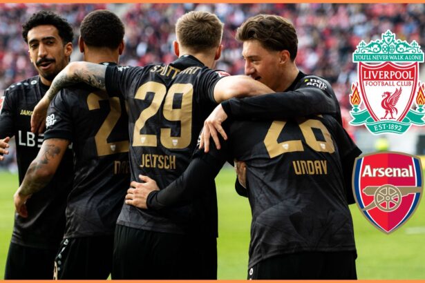Finn Jeltsch celebrates with his Stuttgart teammates