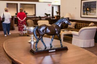 Keeneland Library Hosts Derby Handicap Event with Tom Leach, Announces Library Lecture Series