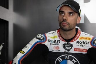 Miguel Oliveira, 2026 Portuguese WorldSBK, pit box. Credit: Gold and Goose.