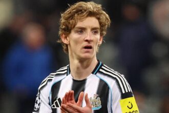 Newcastle make aggressive moves to sign Gordon's replacement Rodrigo Mora