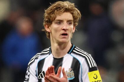 Newcastle make aggressive moves to sign Gordon's replacement Rodrigo Mora