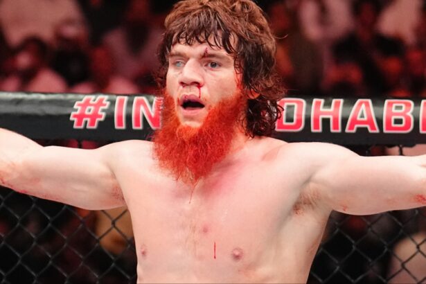 Shara 'Bullet' Magomedov enters the Octagon for his fight at UFC Abu Dhabi