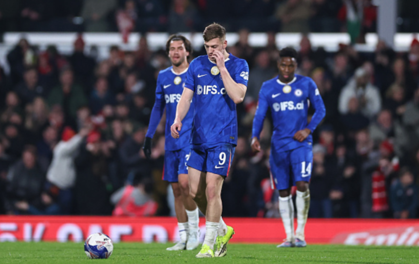 Chelsea superstars set to sweat over their futures at Stamford Bridge this summer