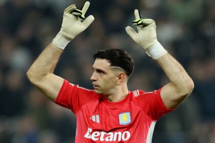 Unai Emery is currently personally pushing for Cagliari's Elia Caprile to move to Aston Villa