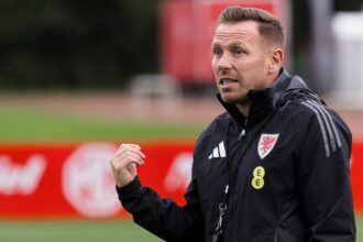 Wales manager Craig Bellamy refuses to discuss Mohamed Salah leaving Liverpool ahead of World Cup qualifier against Bosnia and Herzegovina (Video)