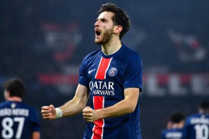 PSG not to sell Kvaratschelia amid rumors of interest from Arsenal
