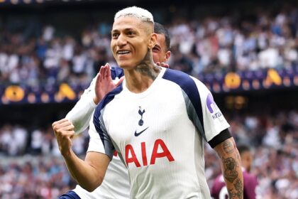 'Centre Back' – Spurs manager Igor Tudor, right-back Pedro Polo and forward Richarlison will start against Atlético Madrid (video)
