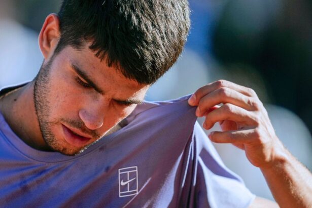 Carlos Alcaraz misses Barcelona Open due to wrist injury