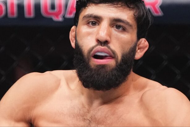 Arman Tsarukyan enters the Octagon for his fight at UFC Qatar