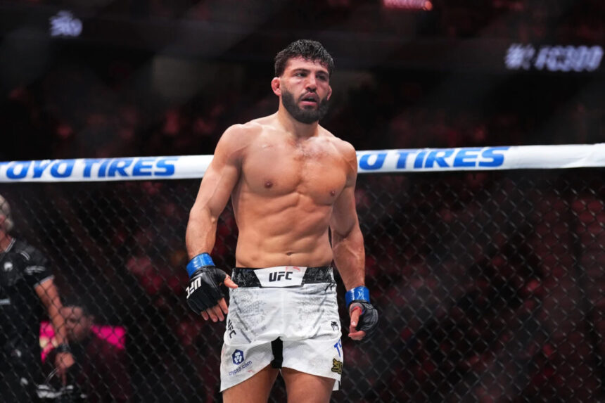 Arman Tsarukyan during UFC fight