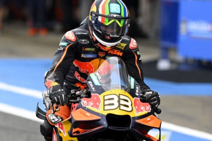 Brad Binder, pit lane, 2026 Spanish MotoGP Sprint.