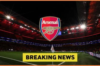 Galatasaray stadium and Arsenal logo