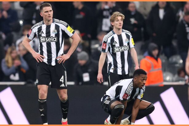 Anthony Gordon and his Newcastle teammates look on