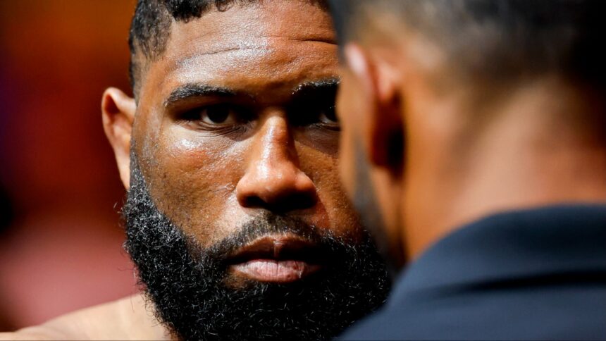 Curtis Blaydes prepares to enter the Octagon at UFC 327