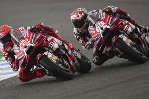 Marc Marquez, Francesco Bagnaia, 2026 MotoGP Spanish Grand Prix, Sprint. Credit: Gold and Goose.