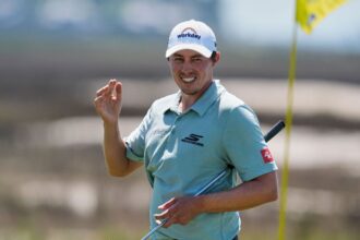 Fitzpatrick hits 1-up 'lucky' shot for 63rd RBI at RBC Heritage