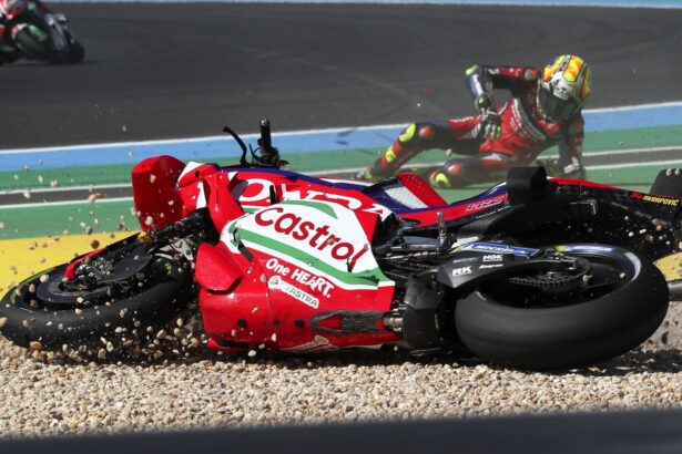 Joan Mir crash, 2026 Brazilian MotoGP.