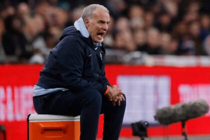 Leeds approach Bielsa's beloved Premier League star with £40,000-a-week deal