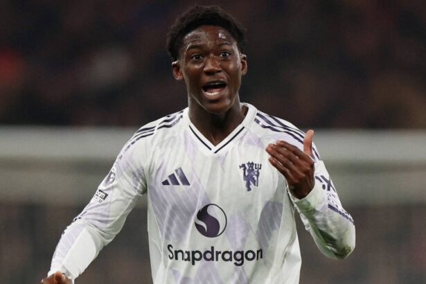 Manchester United 'negotiating' Koby Mainu to sign £100m upgrade deal