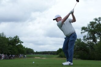 McIntyre takes command and builds a four-stroke lead at Texas Open